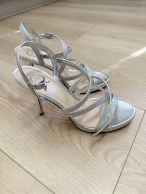 I. Miller Womens Silver Ricole Open Toe Cone Heel Pumps woman’s size 9